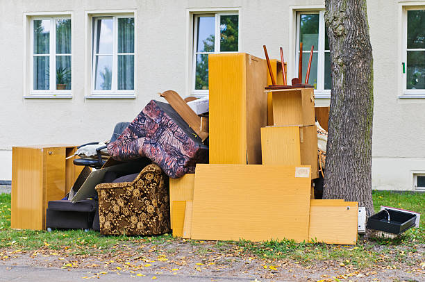 Best Mattress Removal Service  in Valrico, FL
